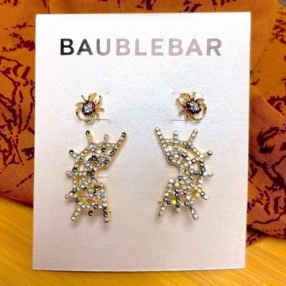 Brand New BaubleBar Set of 2 Pairs Halloween Post Earrings Spider Cobweb Sparkly - Picture 1 of 14